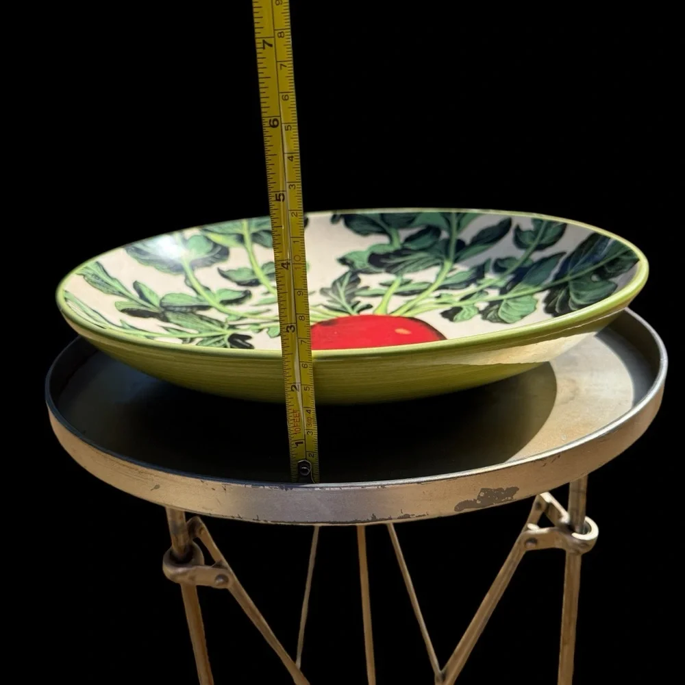 2012 Williams-Sonoma Farmers Market Carrot Vegetable Pasta Serving Bowl 13.75in